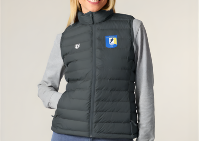 Broderie – Doudoune sans manches